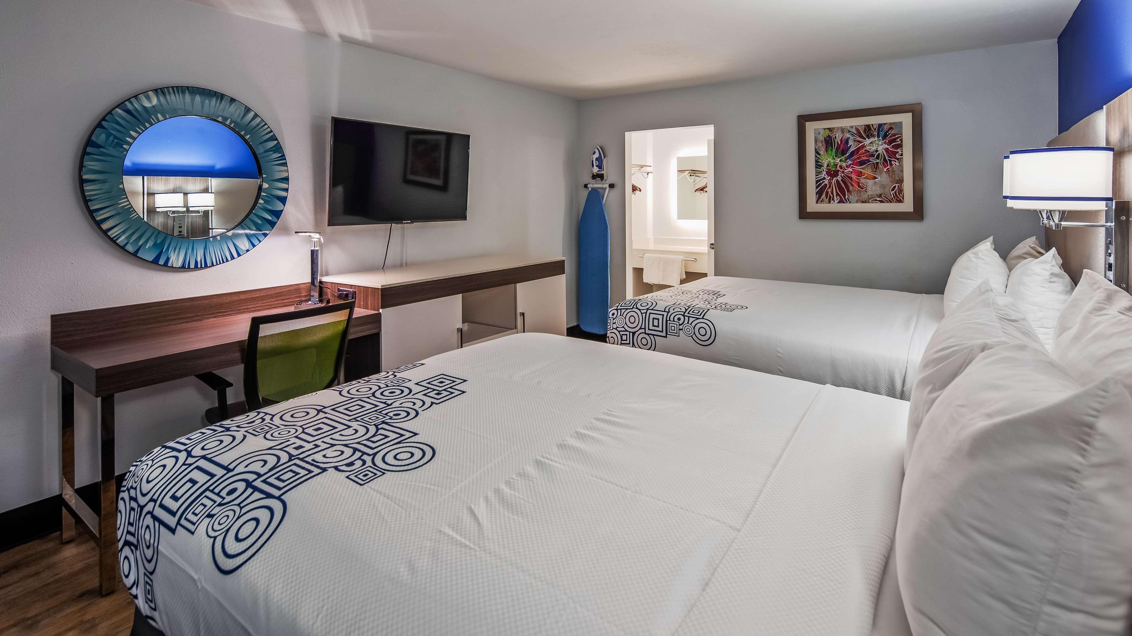 Surestay Plus Hotel By Best Western Sacramento Cal Expo מראה חיצוני תמונה