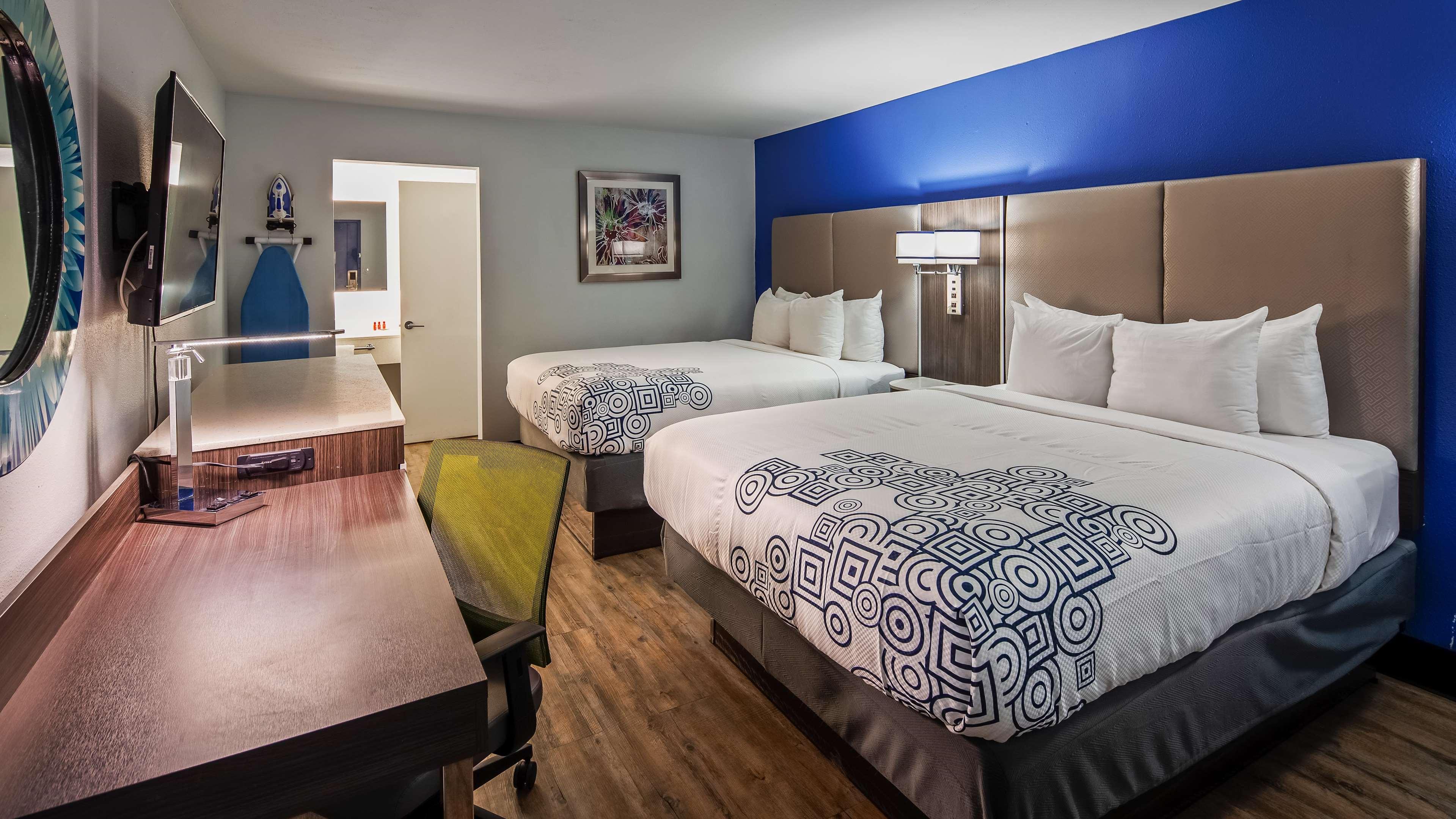 Surestay Plus Hotel By Best Western Sacramento Cal Expo מראה חיצוני תמונה