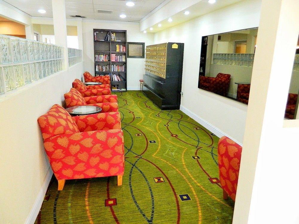 Surestay Plus Hotel By Best Western Sacramento Cal Expo מראה חיצוני תמונה