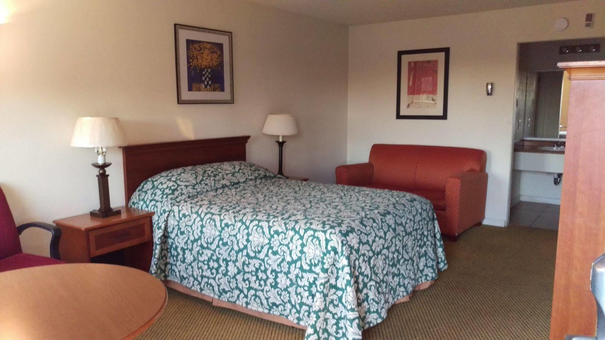 Surestay Plus Hotel By Best Western Sacramento Cal Expo מראה חיצוני תמונה